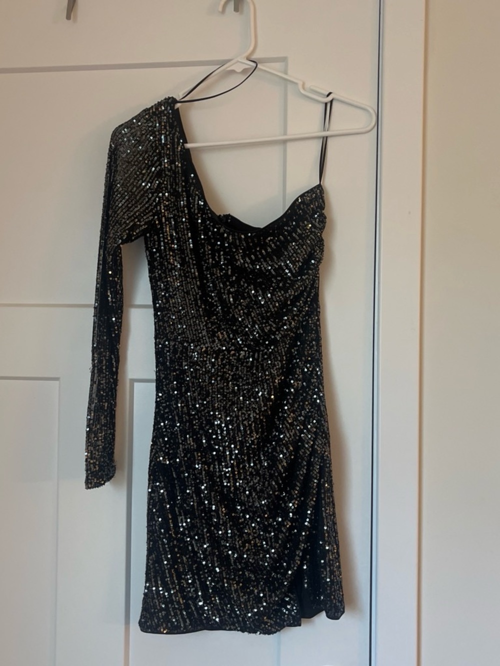 Black One-Shoulder Sequin Dress